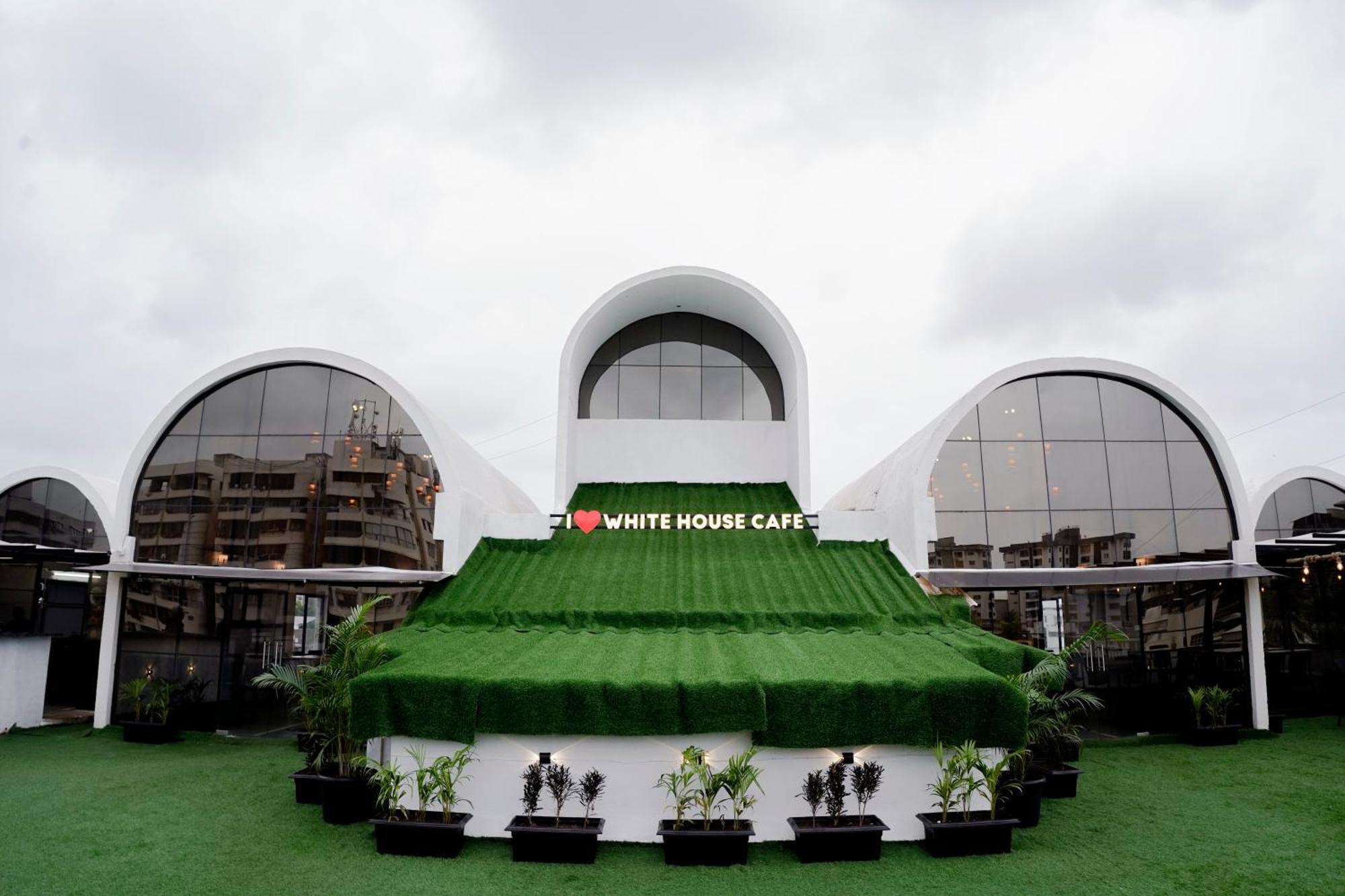 Hotel Royal Accord Surat Ngoại thất bức ảnh